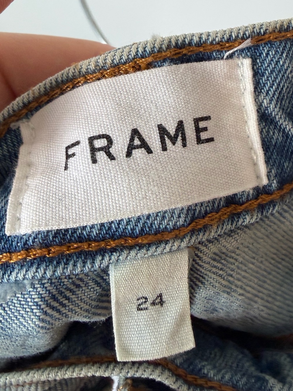 Frame Denim Le Jane Straight Leg in Weston Rips - Picture 6 of 8